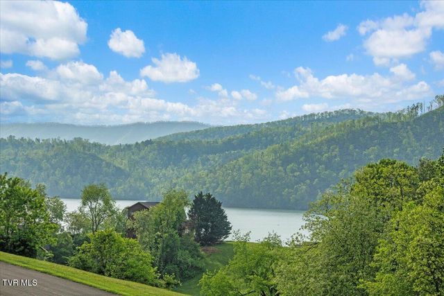 221 Harbor View Road, Butler, TN 37640