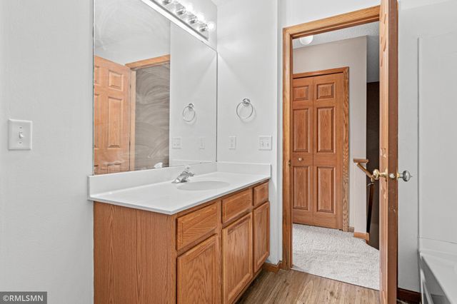 6823 Meadow Grass Lane S, Cottage Grove, MN 55016