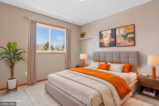 6823 Meadow Grass Lane S, Cottage Grove, MN 55016