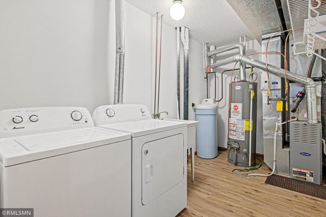 6823 Meadow Grass Lane S, Cottage Grove, MN 55016