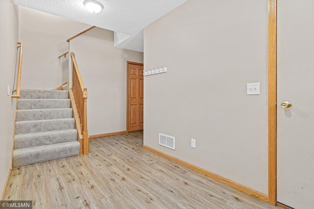 6823 Meadow Grass Lane S, Cottage Grove, MN 55016