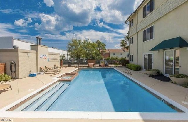 304 28th St Unit 308, Virginia Beach, VA 23451