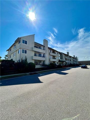 304 28th St Unit 308, Virginia Beach, VA 23451