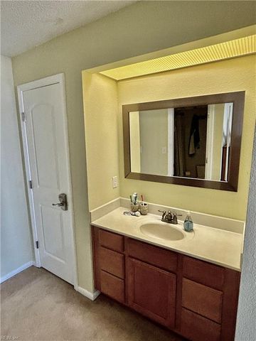 304 28th St Unit 308, Virginia Beach, VA 23451