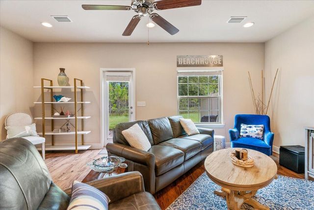 8811 Brown Pelican Circle, Navarre, FL 32566