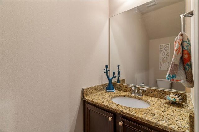 8811 Brown Pelican Circle, Navarre, FL 32566