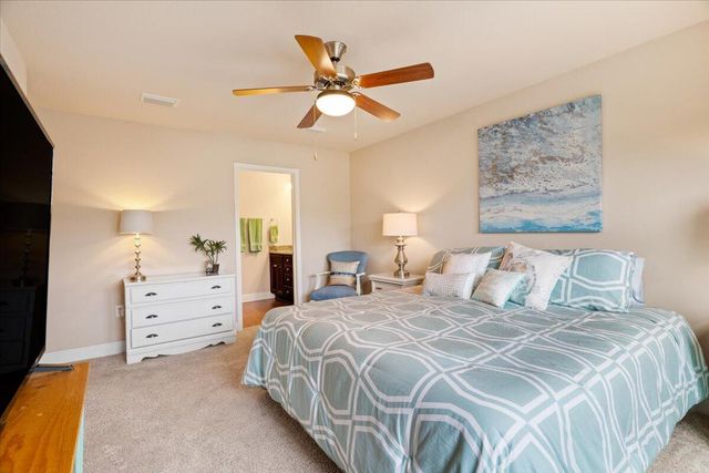 8811 Brown Pelican Circle, Navarre, FL 32566