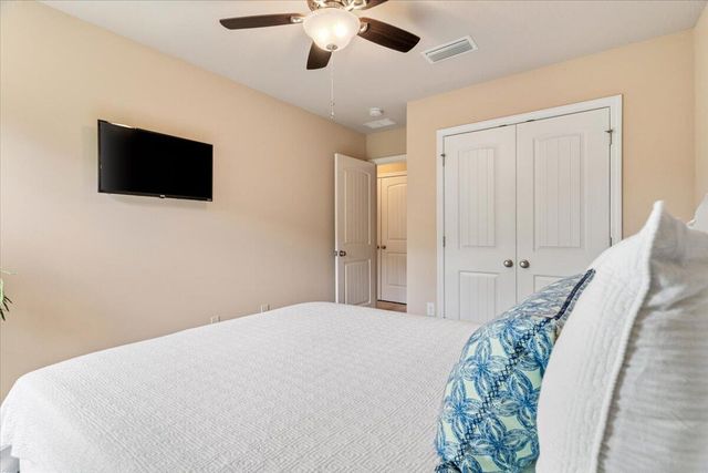 8811 Brown Pelican Circle, Navarre, FL 32566