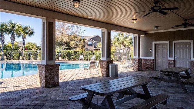 8811 Brown Pelican Circle, Navarre, FL 32566