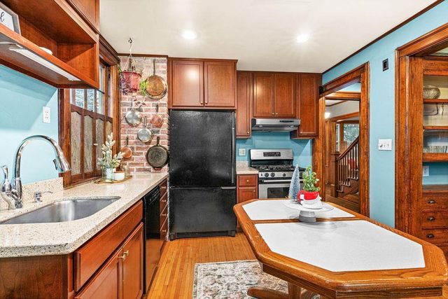 2125 Hughitt Ave, Superior, WI 54880