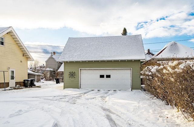 2125 Hughitt Ave, Superior, WI 54880