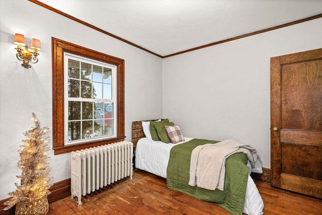 2125 Hughitt Ave, Superior, WI 54880