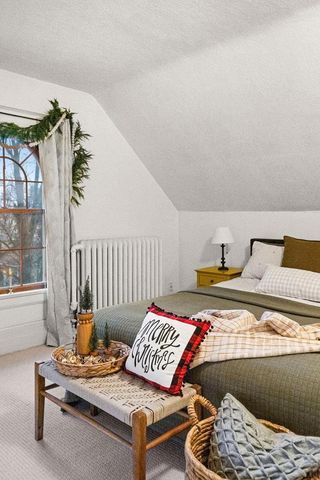 2125 Hughitt Ave, Superior, WI 54880