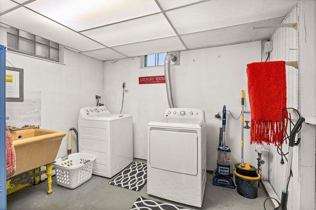 2125 Hughitt Ave, Superior, WI 54880