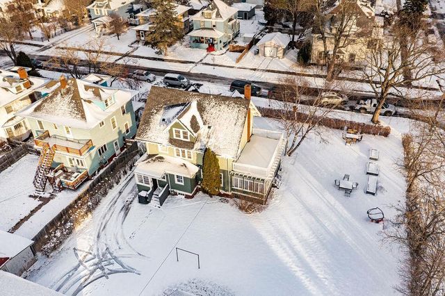 2125 Hughitt Ave, Superior, WI 54880