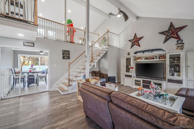 36 American Avenue, Coram, NY 11727