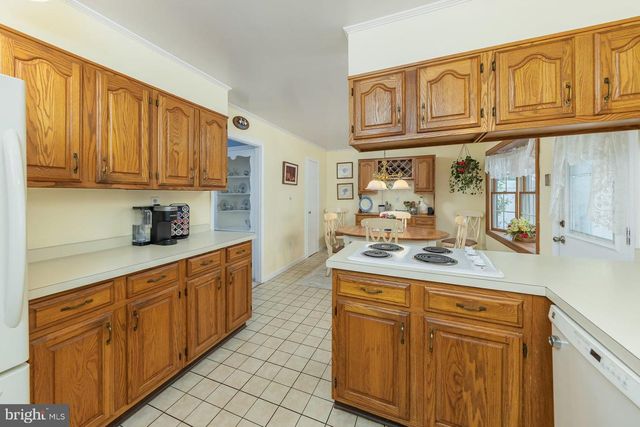 99 SOMERSET DR, Willingboro, NJ 08046