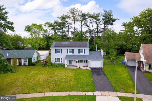 99 SOMERSET DR, Willingboro, NJ 08046