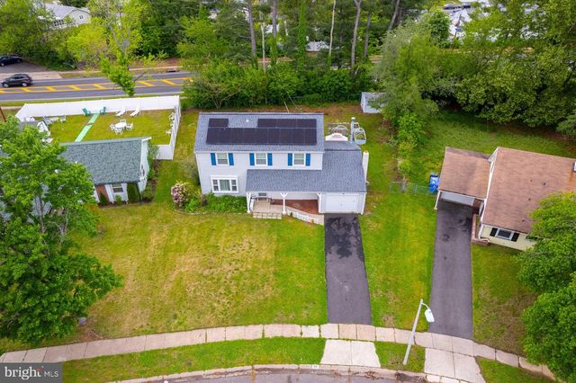 99 SOMERSET DR, Willingboro, NJ 08046