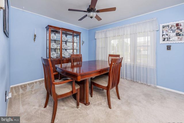 99 SOMERSET DR, Willingboro, NJ 08046