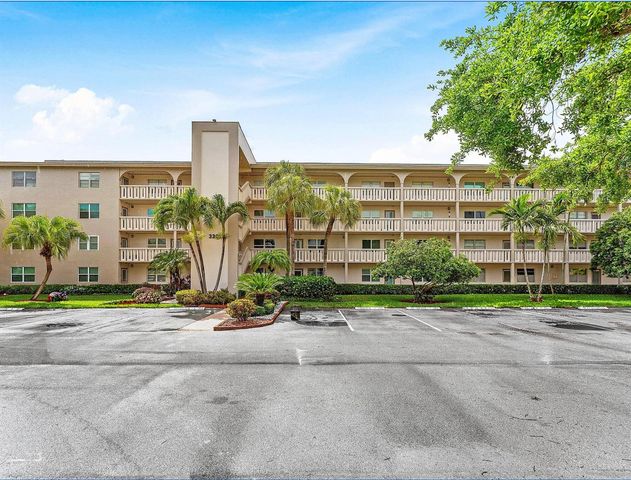 3301 Aruba Way D3, Coconut Creek, FL 33066