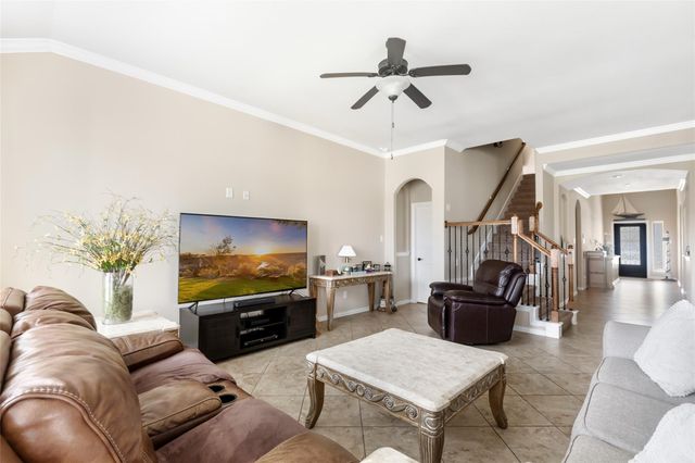 12823 Waterbury Edge Lane, Humble, TX 77346
