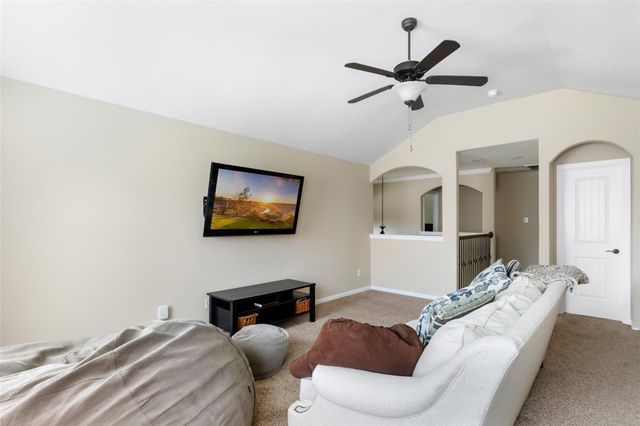 12823 Waterbury Edge Lane, Humble, TX 77346