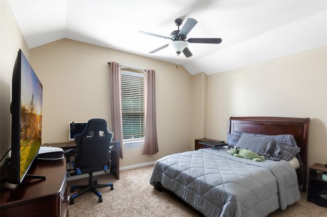 12823 Waterbury Edge Lane, Humble, TX 77346