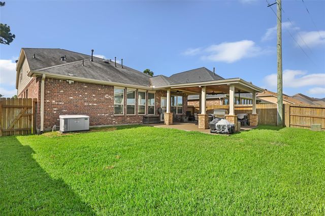 12823 Waterbury Edge Lane, Humble, TX 77346