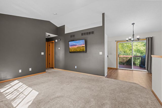 6410 207th Street N, Forest Lake, MN 55025