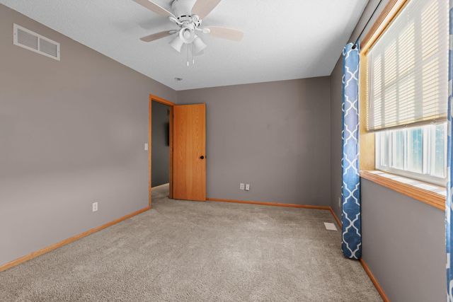 6410 207th Street N, Forest Lake, MN 55025