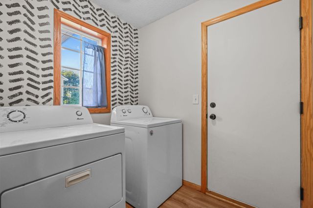 6410 207th Street N, Forest Lake, MN 55025