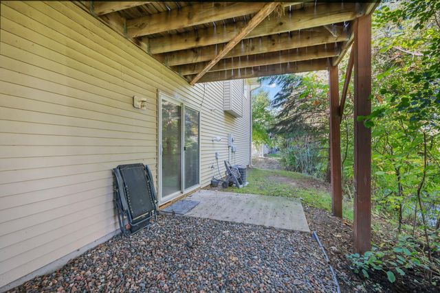 6410 207th Street N, Forest Lake, MN 55025