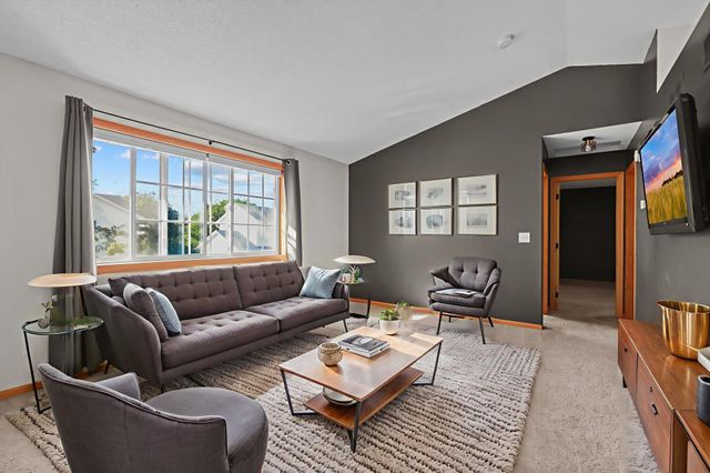 6410 207th Street N, Forest Lake, MN 55025