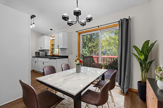 6410 207th Street N, Forest Lake, MN 55025