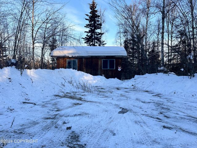 9404 S Starlight Lane, Wasilla, AK 99623