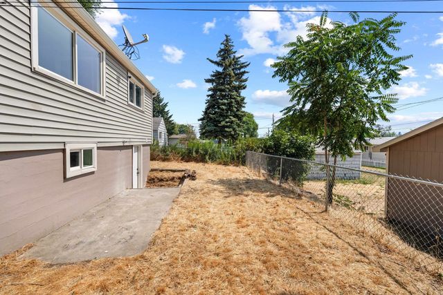 3416 E Grace Ave, Spokane, WA 99217