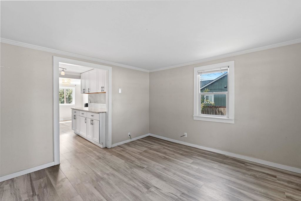 3416 E Grace Ave, Spokane, WA 99217 photo 5