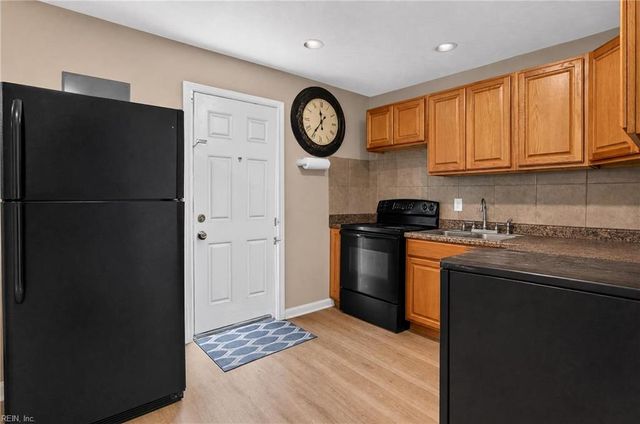 750 31st ST, Newport News, VA 23607