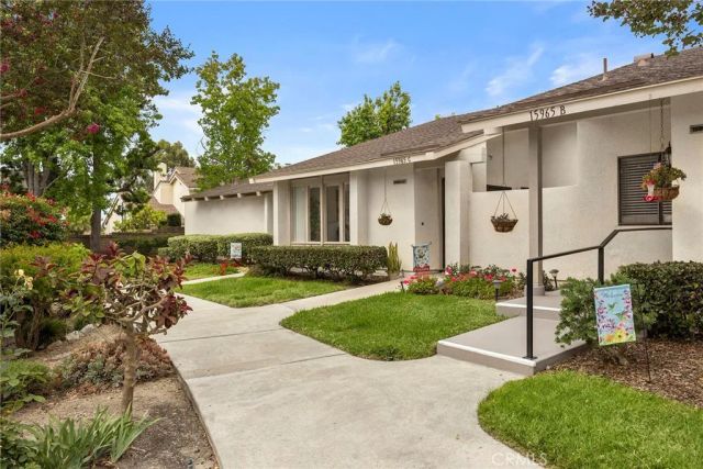 15965 Alta Vista c, La Mirada, CA 90638