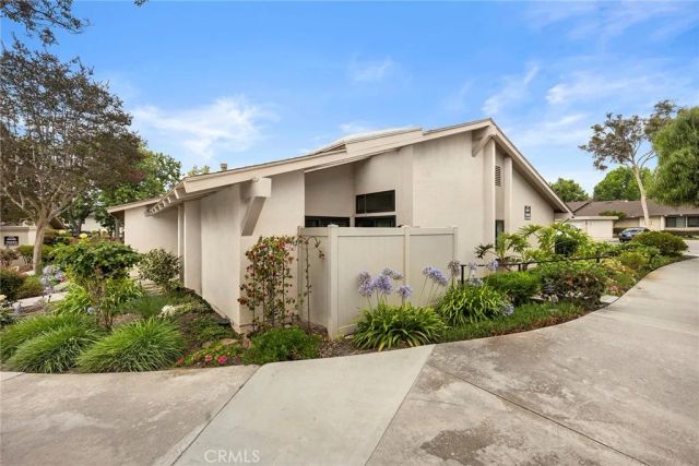15965 Alta Vista c, La Mirada, CA 90638
