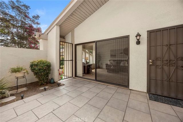 15965 Alta Vista c, La Mirada, CA 90638