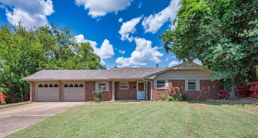 719 Normandie Drive, Norman, OK 73072