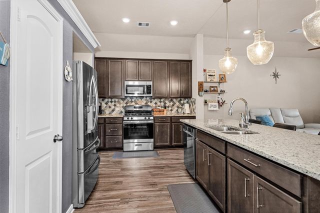 14378 S Summerchase Circle, Willis, TX 77318