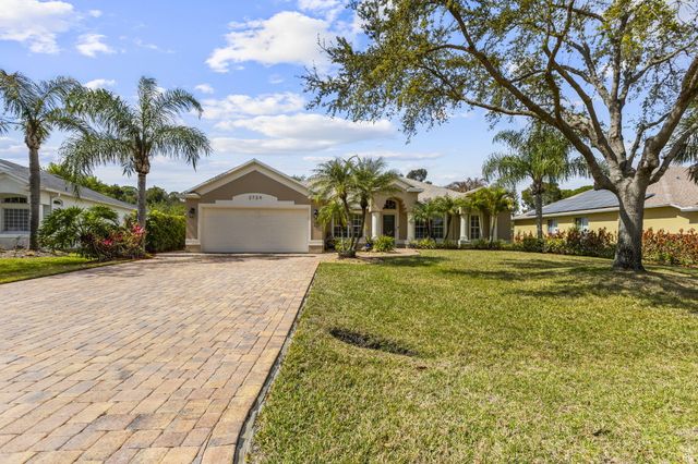 2724 Serenity Circle S, Fort Pierce, FL 34983