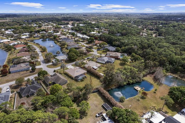 2724 Serenity Circle S, Fort Pierce, FL 34983