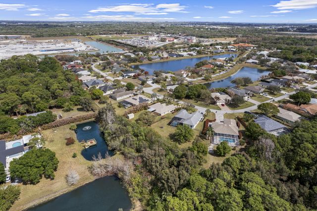 2724 Serenity Circle S, Fort Pierce, FL 34983