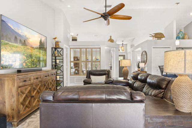 2724 Serenity Circle S, Fort Pierce, FL 34983