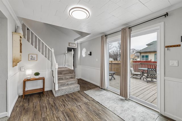 501 E 1st Avenue, Indianola, IA 50125