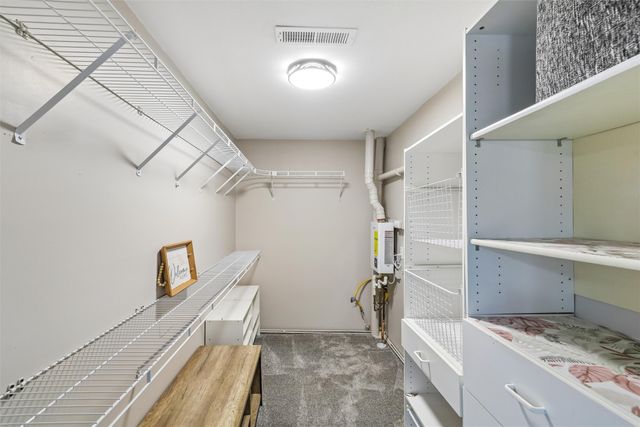 501 E 1st Avenue, Indianola, IA 50125